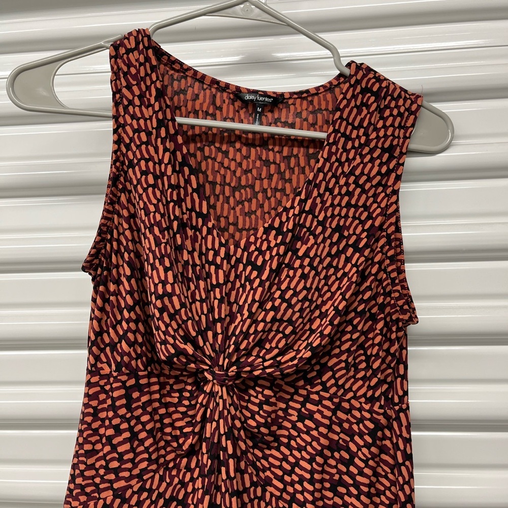 Daisy Fuentes Orange and Black Patterned Top Size M - Picture 4 of 7